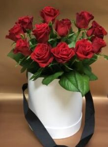 Bloomers Florist Hervey Bay Maryborough Flower Delivery Rose in White Pot